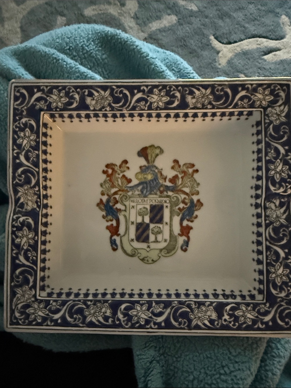 Viollotae Porqueno dish by Flamant Home Interiors